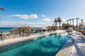 ALOHA PUERTO PRIVATE APARTMENT 1st line Carihuela Beach, Torremolinos